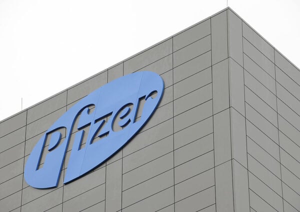 Pfizer Drug Hits Goals of Colorectal Cancer Study, Clearing Way to Seek Full FDA Approval