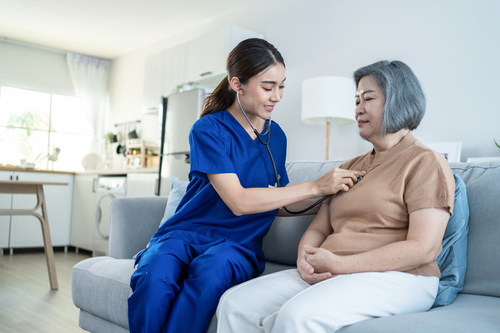 AHA Urges Congress to Stop CMS from Enforcing Minimum Staffing Requirements for Nursing Homes