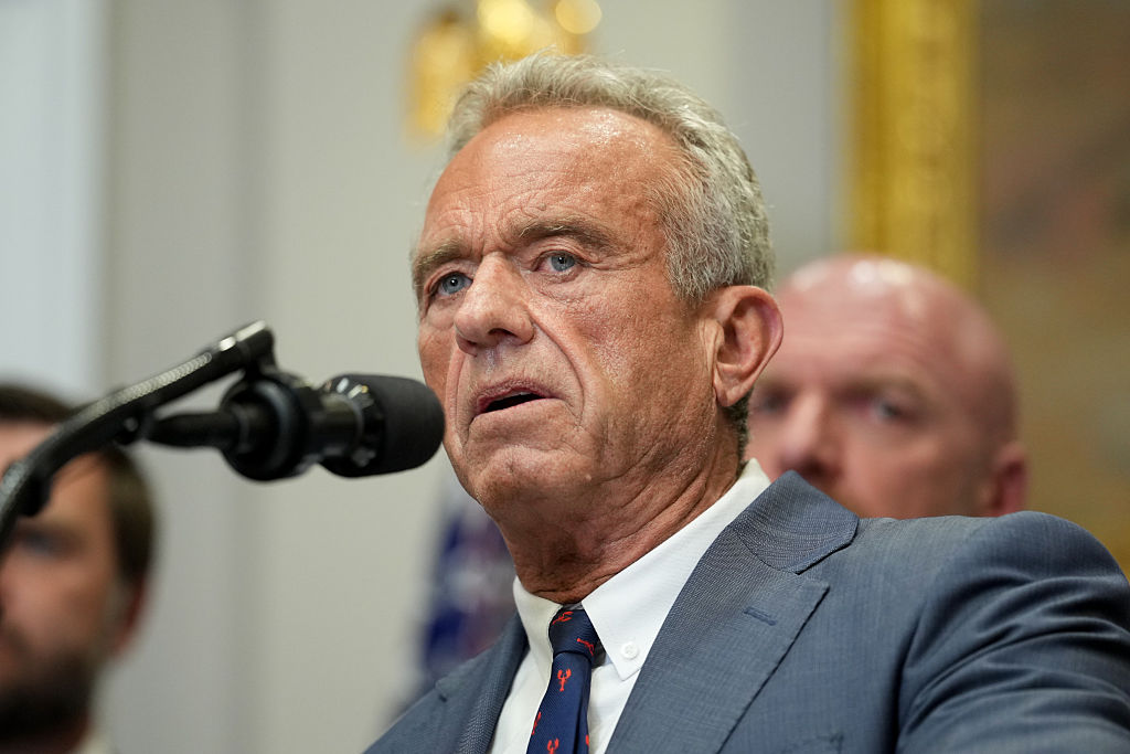 RFK Jr. Cancels $500M in mRNA R&D Contracts as HHS Turns Focus to Older, Slower Vaccine Technologies