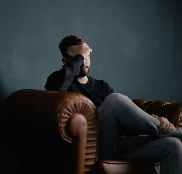 The Best Non-Prescription Migraine Treatment: 5 Tech Devices for Pain Relief